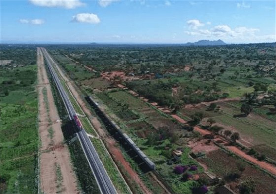 “世紀(jì)鐵路”通車—關(guān)鍵部位軸承的選擇